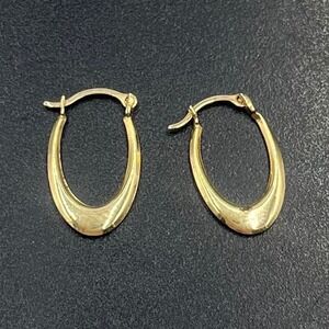 JCM Jacmel Jewelry 14k Yellow Gold Oval Hoop Classic Smooth Polished Earrings